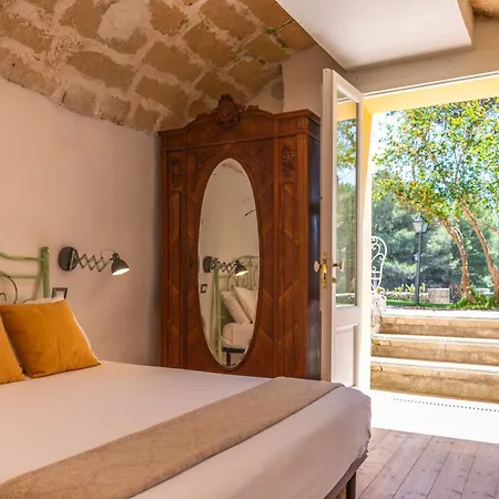 Scinata Dimora Storica 4*