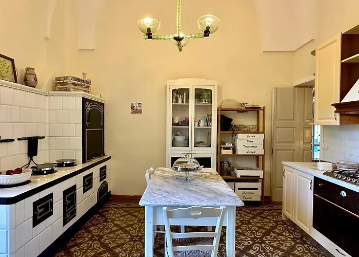 Scinata Dimora Storica بيت ضيافة
